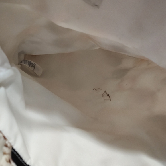 Authentic Burberry bottle cap nylon tote rare - Picture 15 of 15